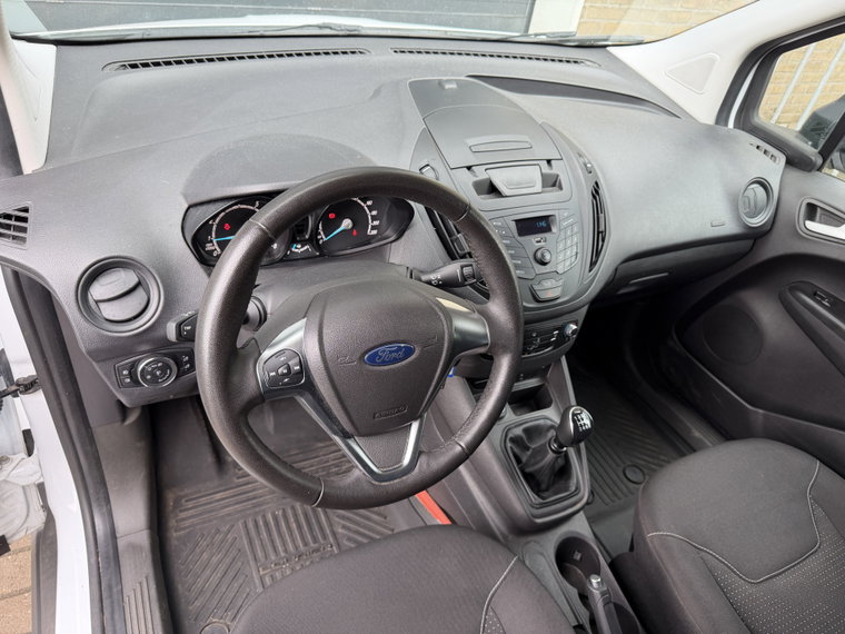 Vehicle Image 21
