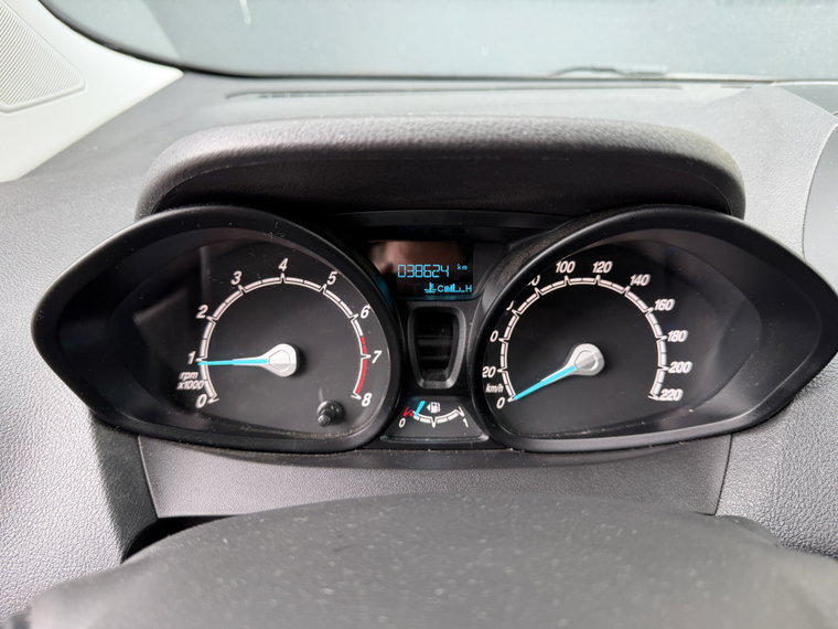Vehicle Image 23