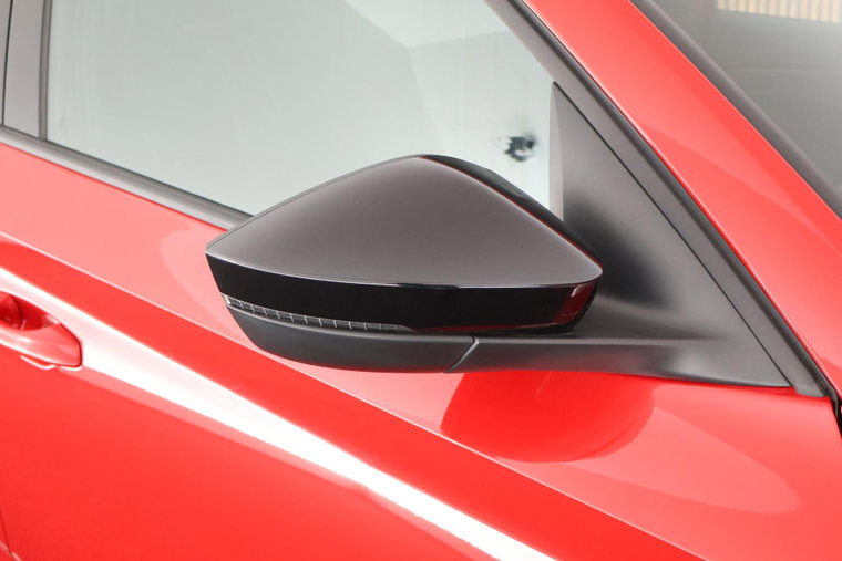 Vehicle Image 39