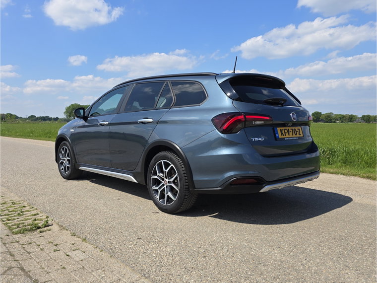 Vehicle Image 40