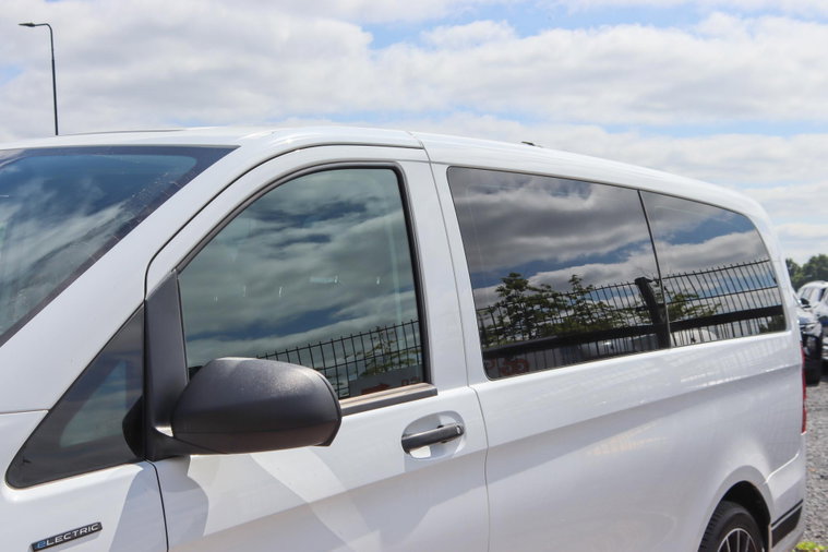 Vehicle Image 38