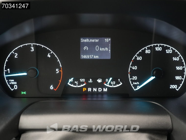 Vehicle Image 37