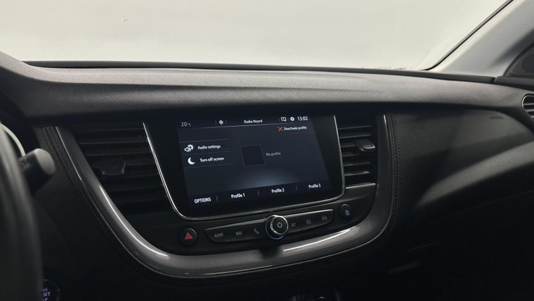 Vehicle Image 35