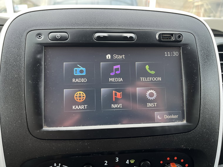 Vehicle Image 35