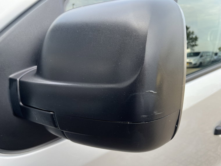 Vehicle Image 41