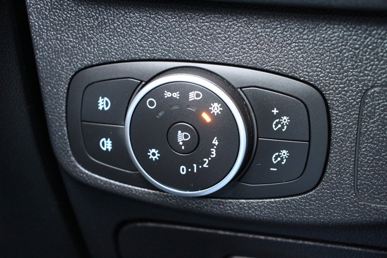 Vehicle Image 37