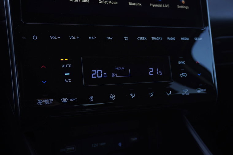 Vehicle Image 27