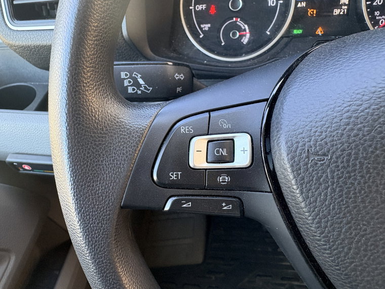 Vehicle Image 40