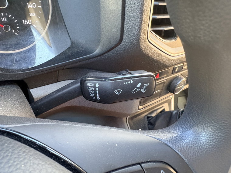 Vehicle Image 43