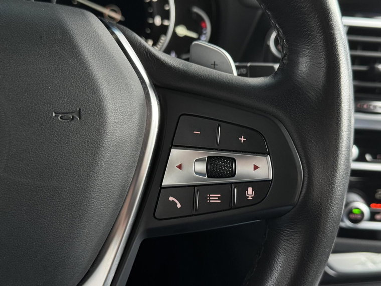 Vehicle Image 28