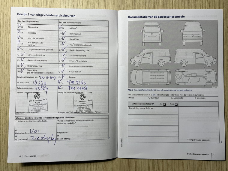 Vehicle Image 32