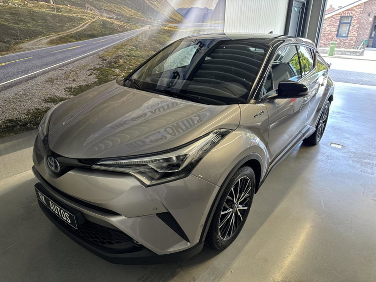 Vehicle Image 12