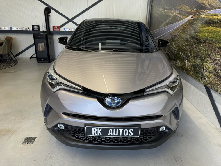 Vehicle Image 11