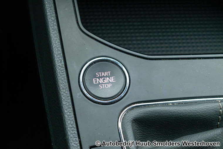 Vehicle Image 47