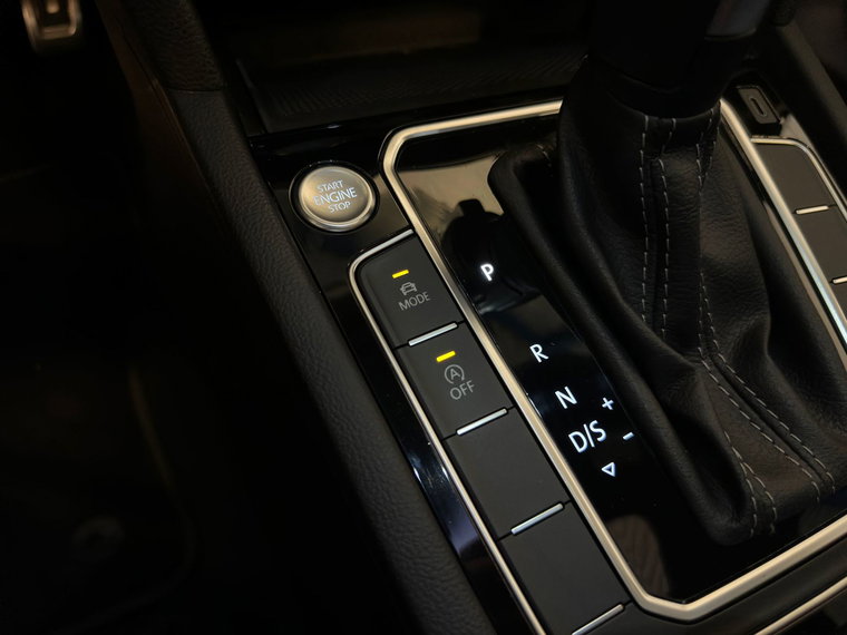 Vehicle Image 53