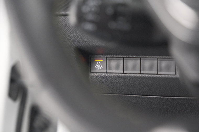 Vehicle Image 38