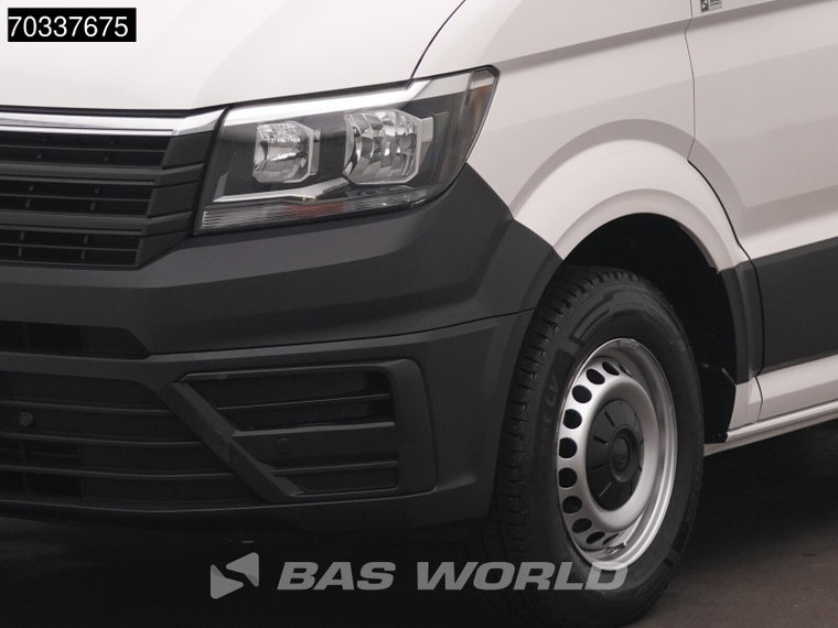 Vehicle Image 38