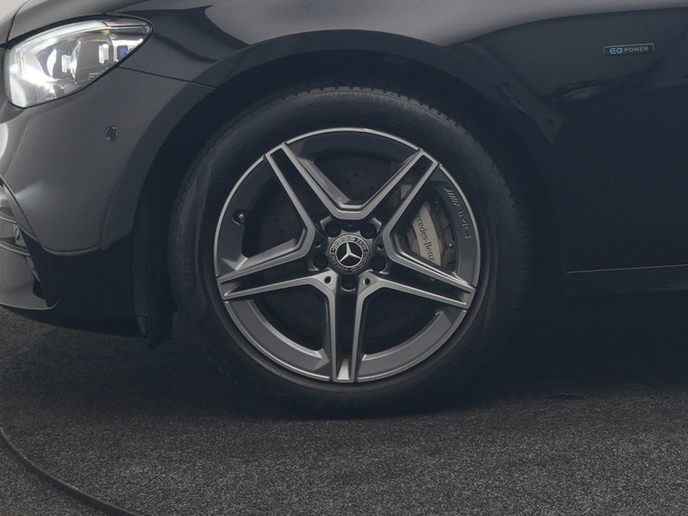 Vehicle Image 45