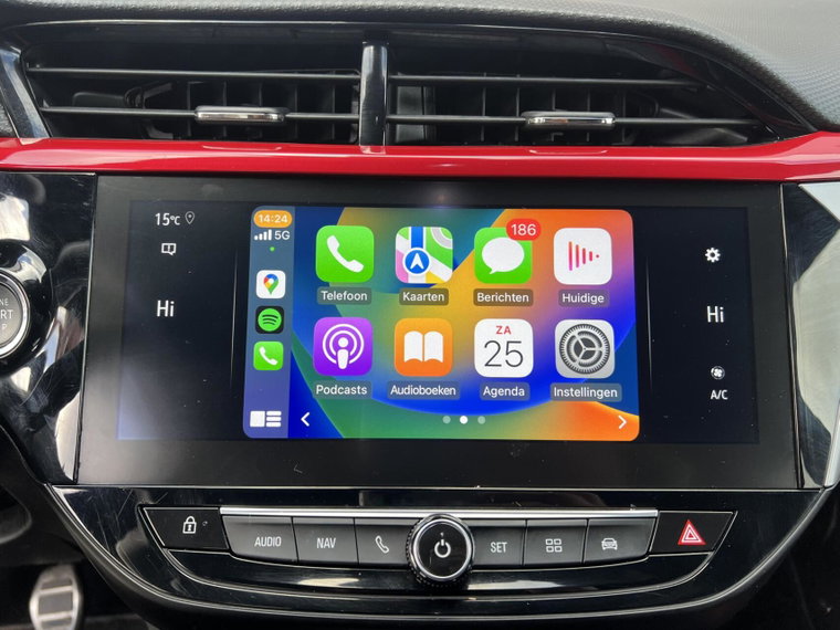 Vehicle Image 13