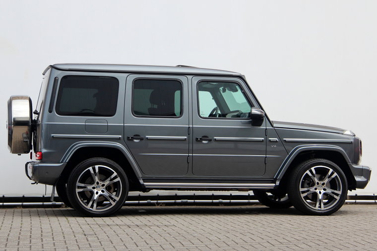 Vehicle Image 12
