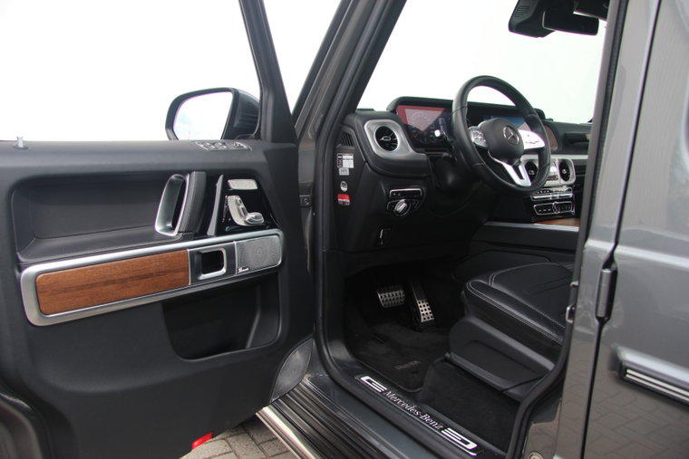 Vehicle Image 36