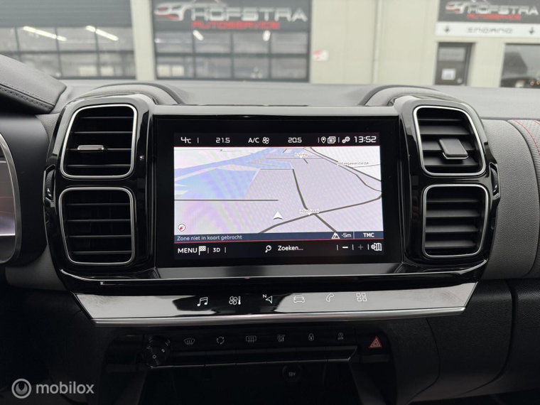 Vehicle Image 22