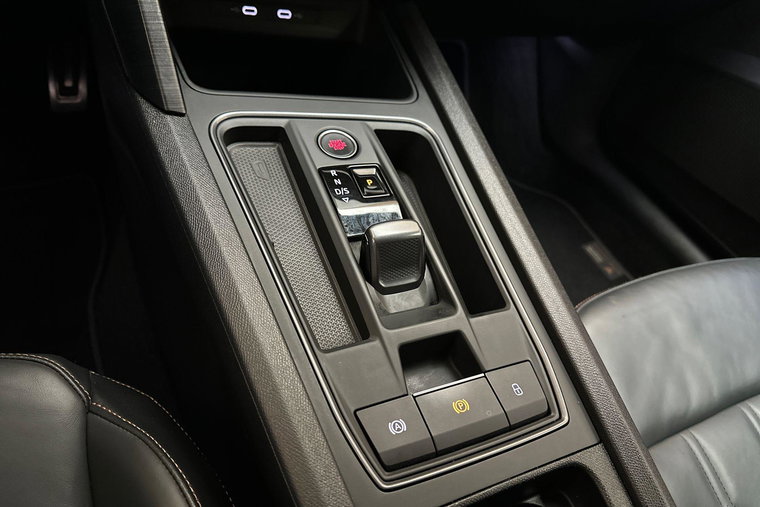 Vehicle Image 36