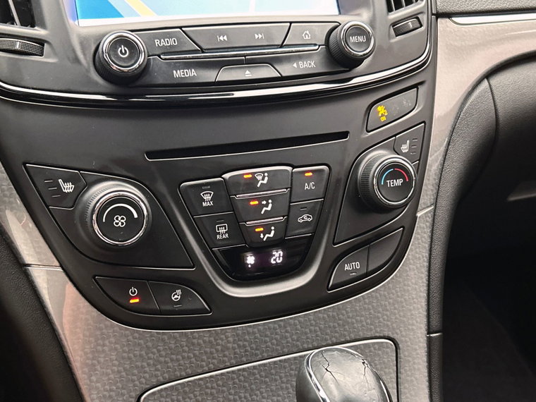 Vehicle Image 24