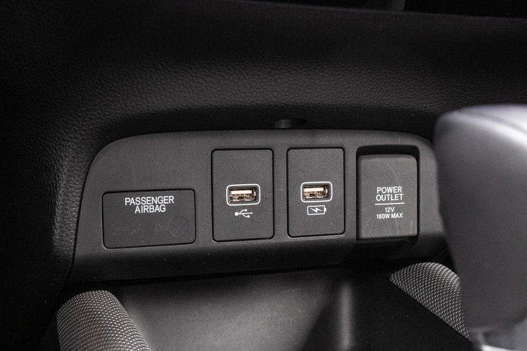 Vehicle Image 23