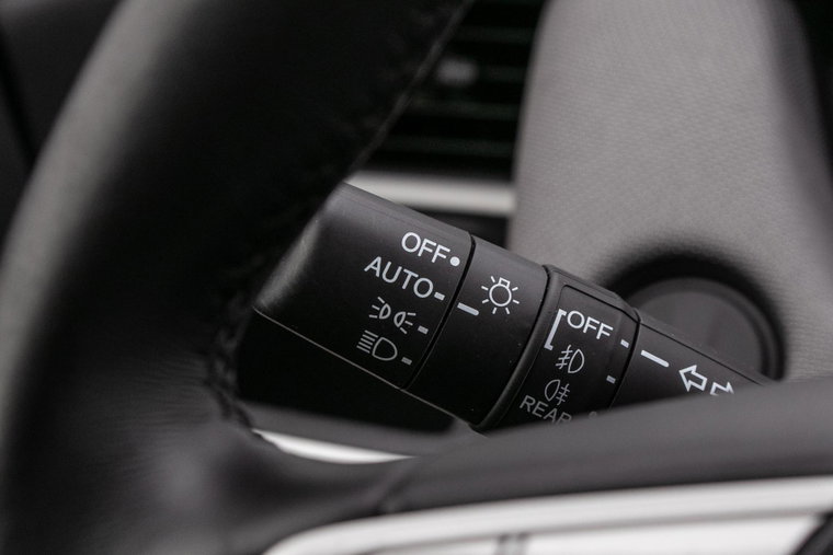 Vehicle Image 38