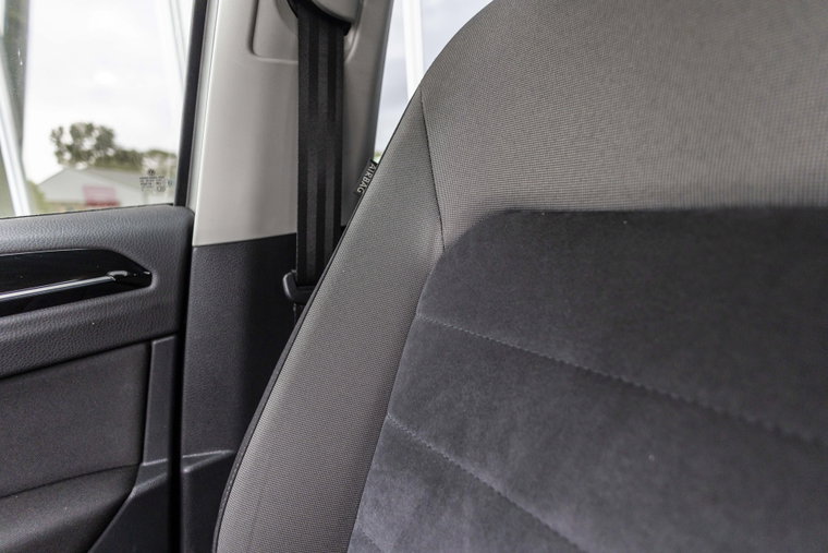 Vehicle Image 12
