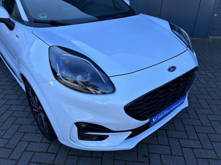Vehicle Image 28
