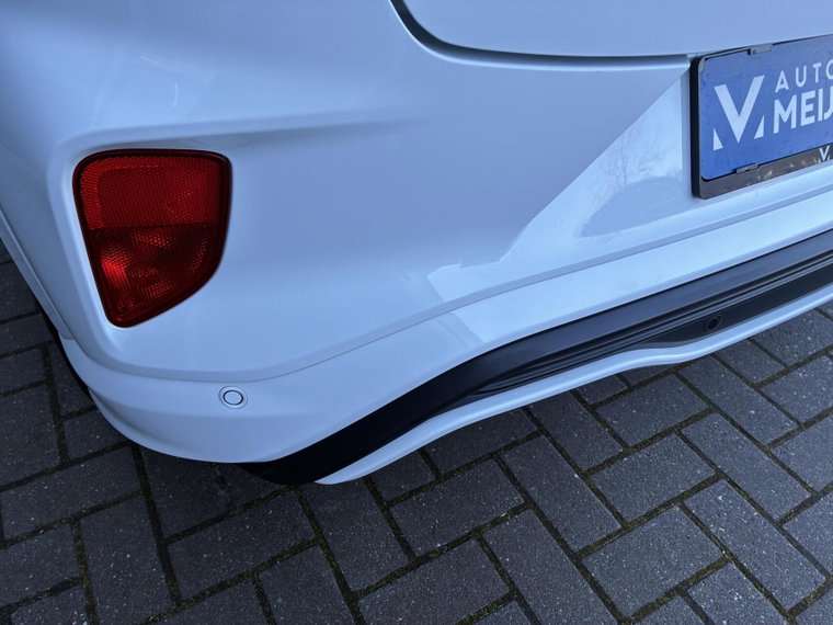 Vehicle Image 34
