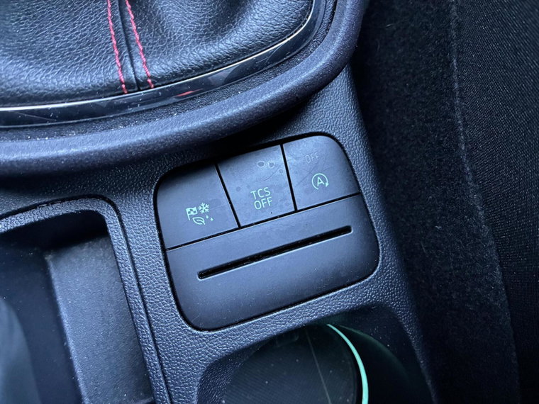 Vehicle Image 52