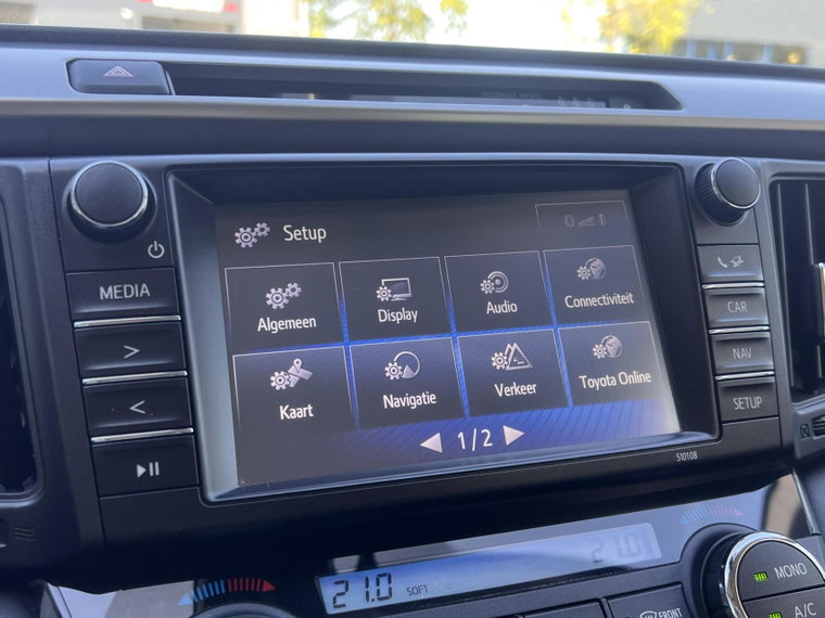 Vehicle Image 28
