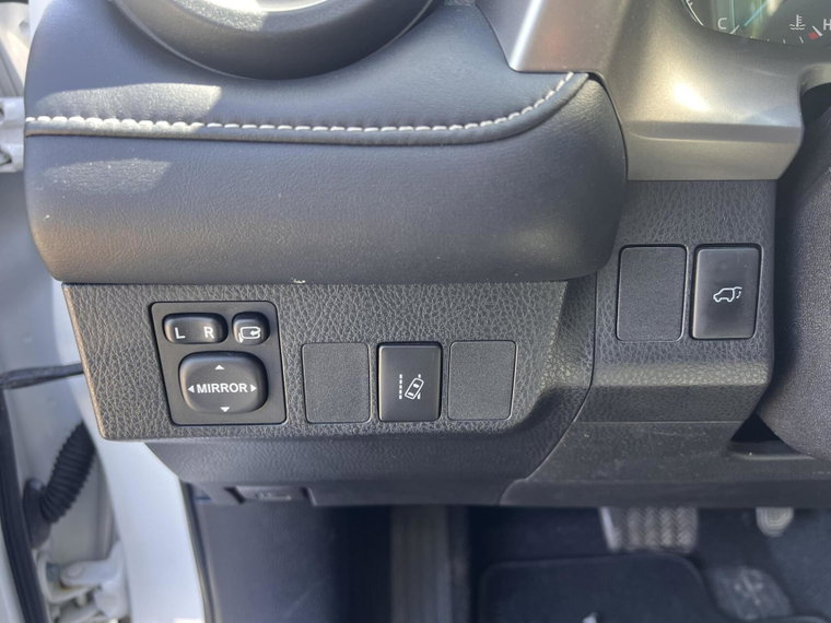 Vehicle Image 33