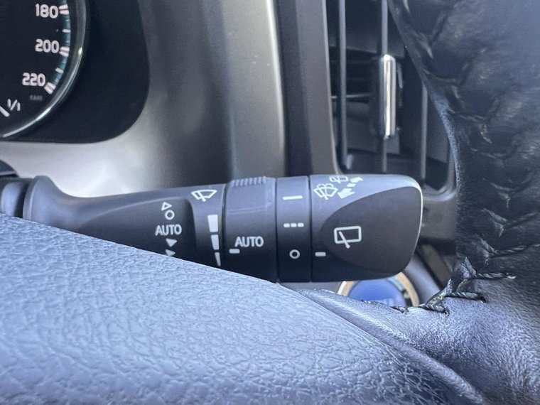 Vehicle Image 39