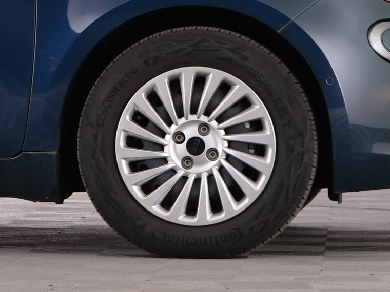 Vehicle Image 41