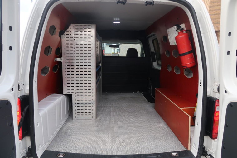 Vehicle Image 21