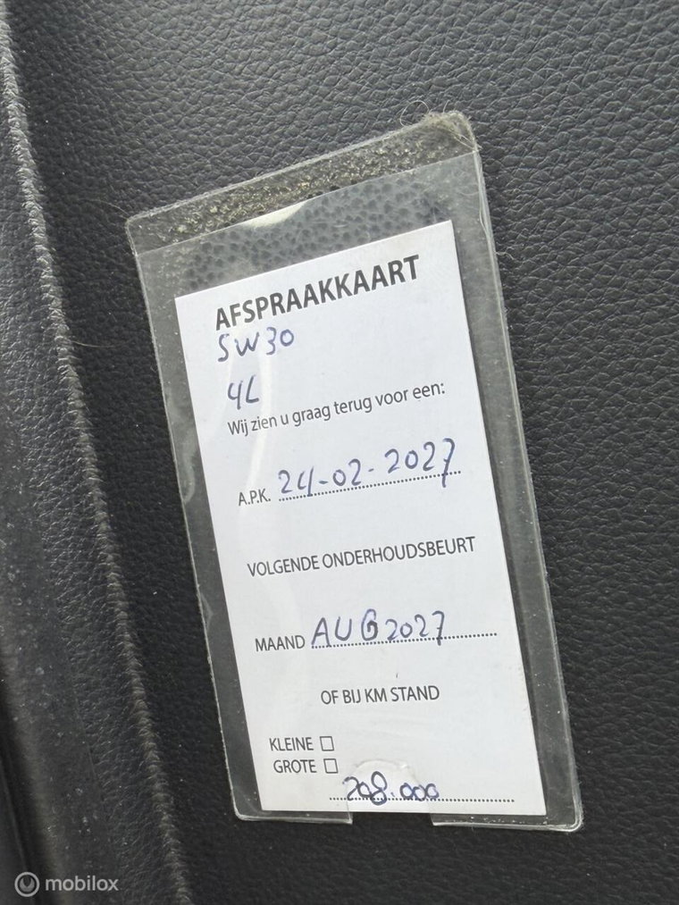 Vehicle Image 27