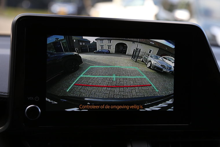 Vehicle Image 8