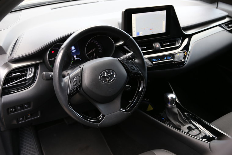 Vehicle Image 9