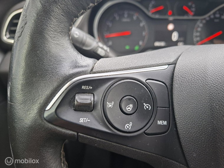 Vehicle Image 29
