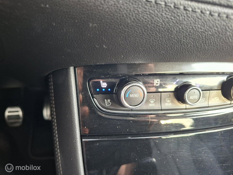 Vehicle Image 45