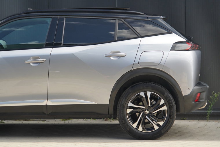 Vehicle Image 31