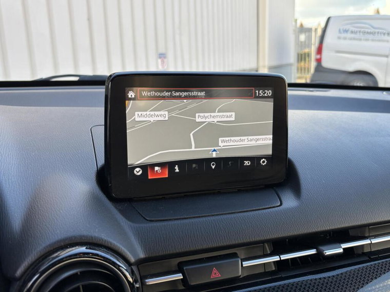 Vehicle Image 10