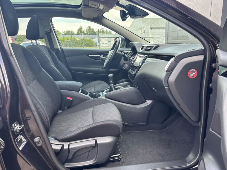 Vehicle Image 29