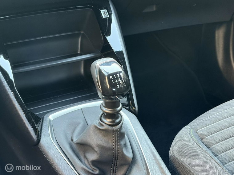 Vehicle Image 31