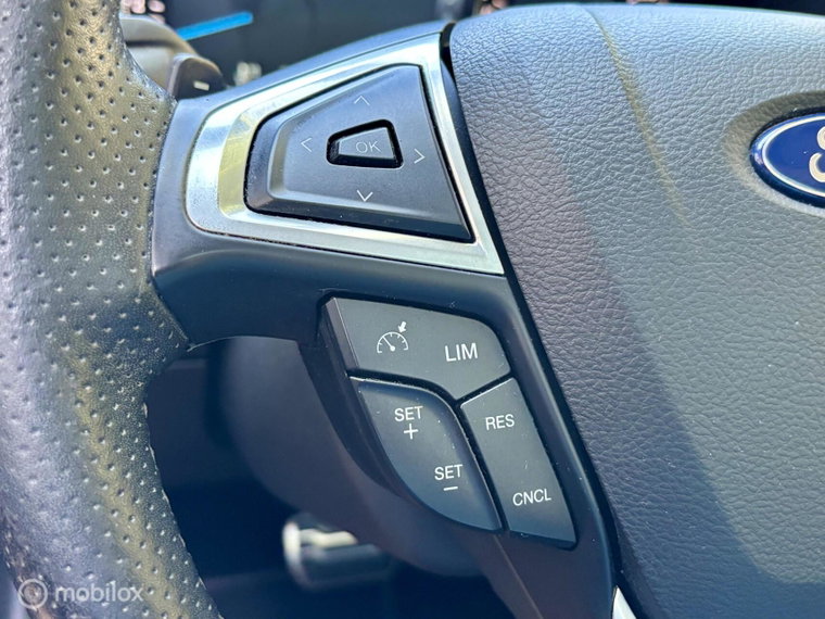 Vehicle Image 27