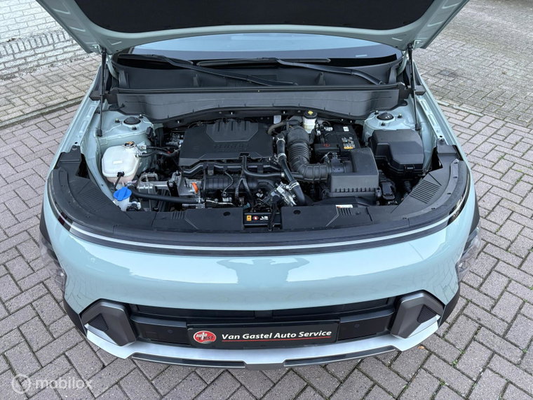 Vehicle Image 21
